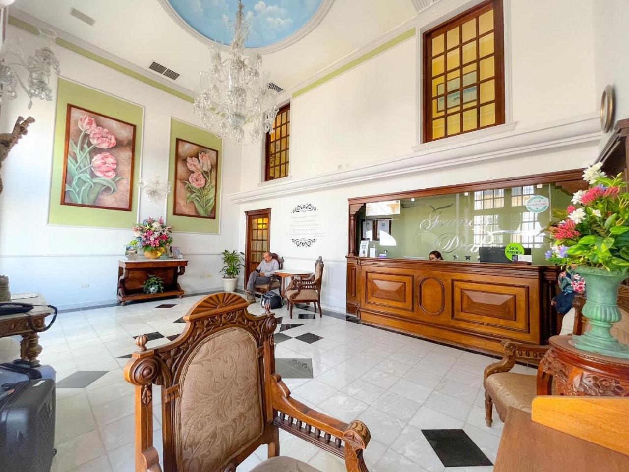 Hotel Francis Drake Campeche Exterior photo